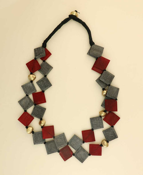 Double-strand red and gray horn necklace