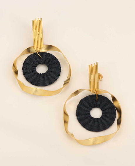 Colombian iraca palm earrings with gold plating