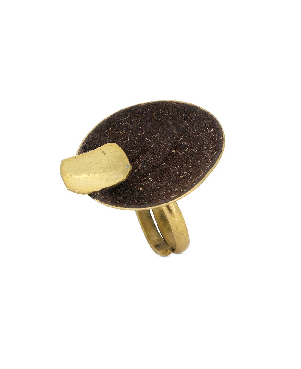 Adjustable brass ring from Kenya with rustic texture