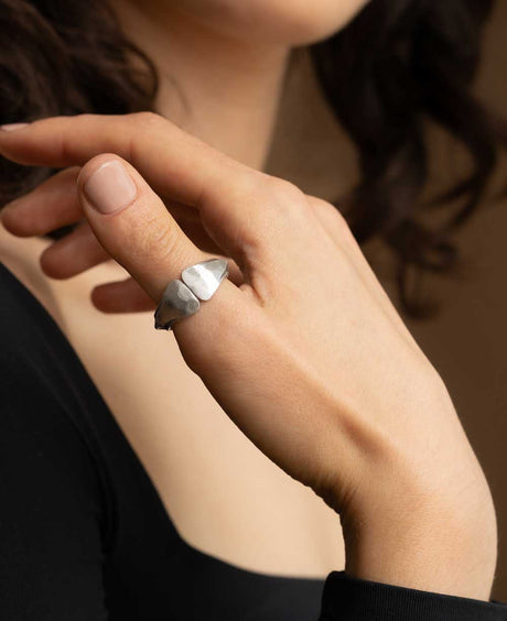 Unisex Sterling Silver Etched Curved Band Ring