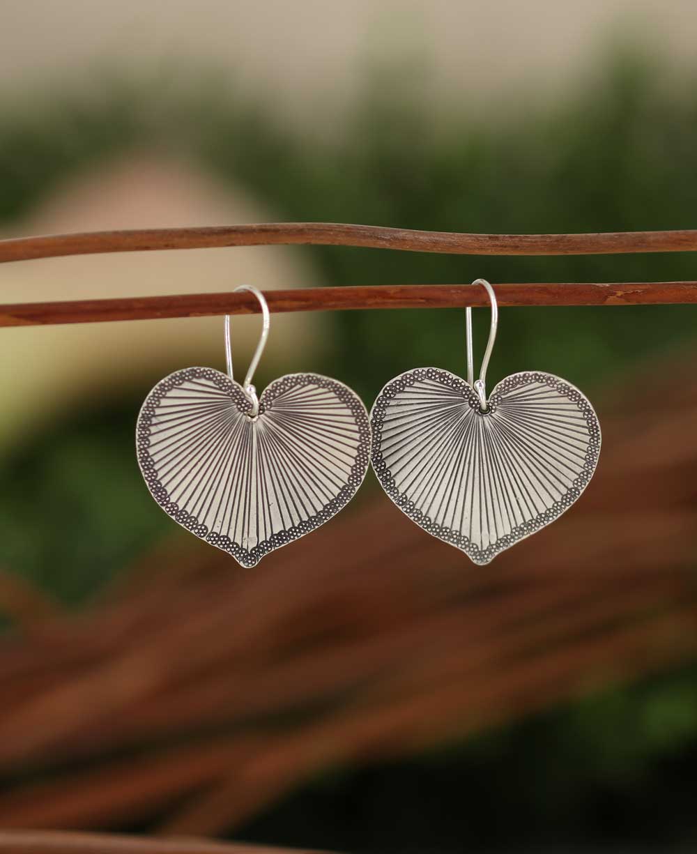 Sterling Silver Hilltribe Earrings Heart Leaf