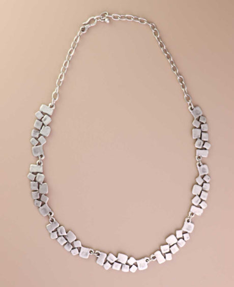 Modern track style necklace