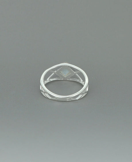 Sterling Silver Rainbow Moonstone Ring - Rings 6