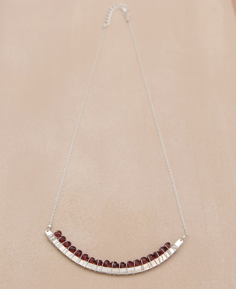 Curved Bar Necklace