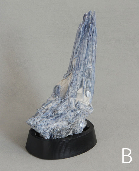 Kyanite Gemstone